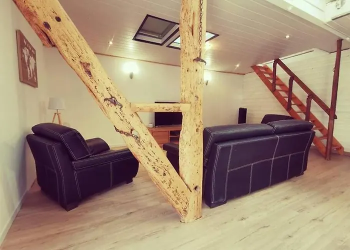Maison De Village, Jacuzzi, Salle Cinema