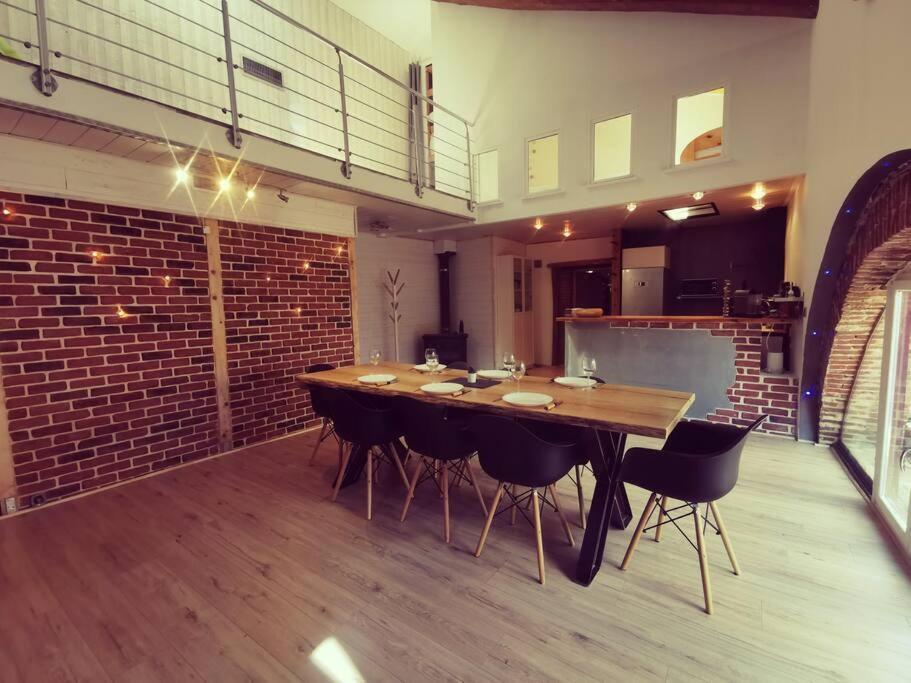 Maison De Village, Jacuzzi, Salle Cinema Valencin