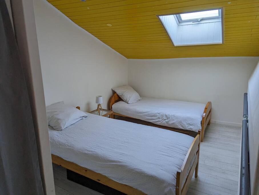 Maison De Village, Jacuzzi, Salle Cinema Holiday home